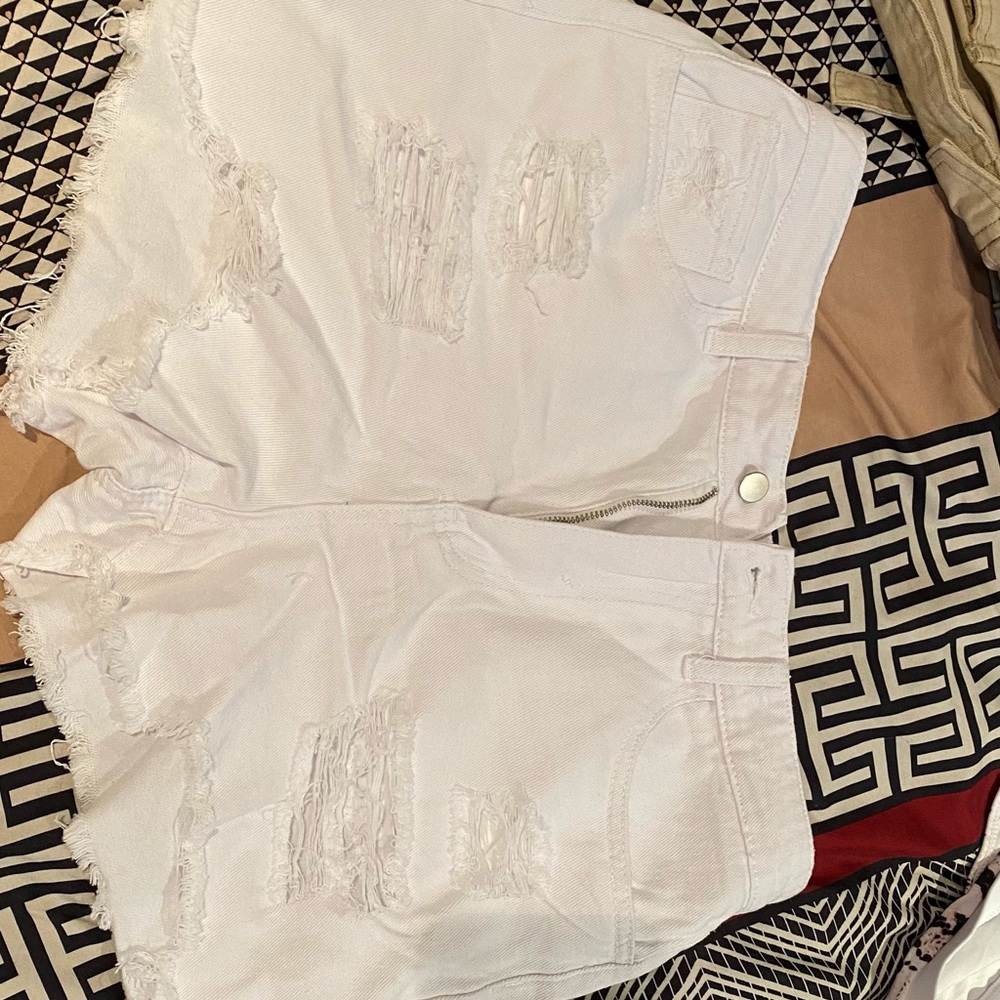 white jean shorts - Picture 2 of 2